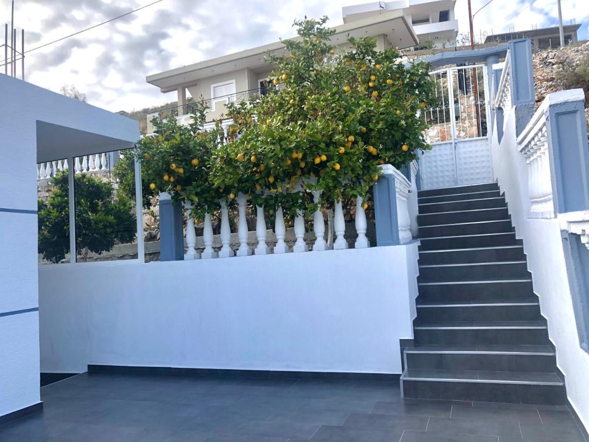 Luigi S Fairyview Apartment Sarande Exterior photo