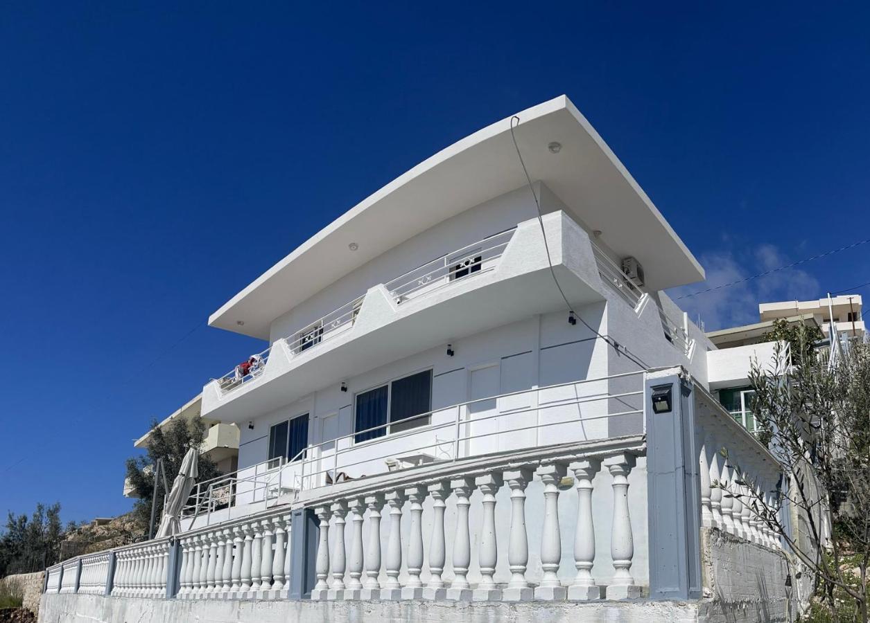 Luigi S Fairyview Apartment Sarande Exterior photo